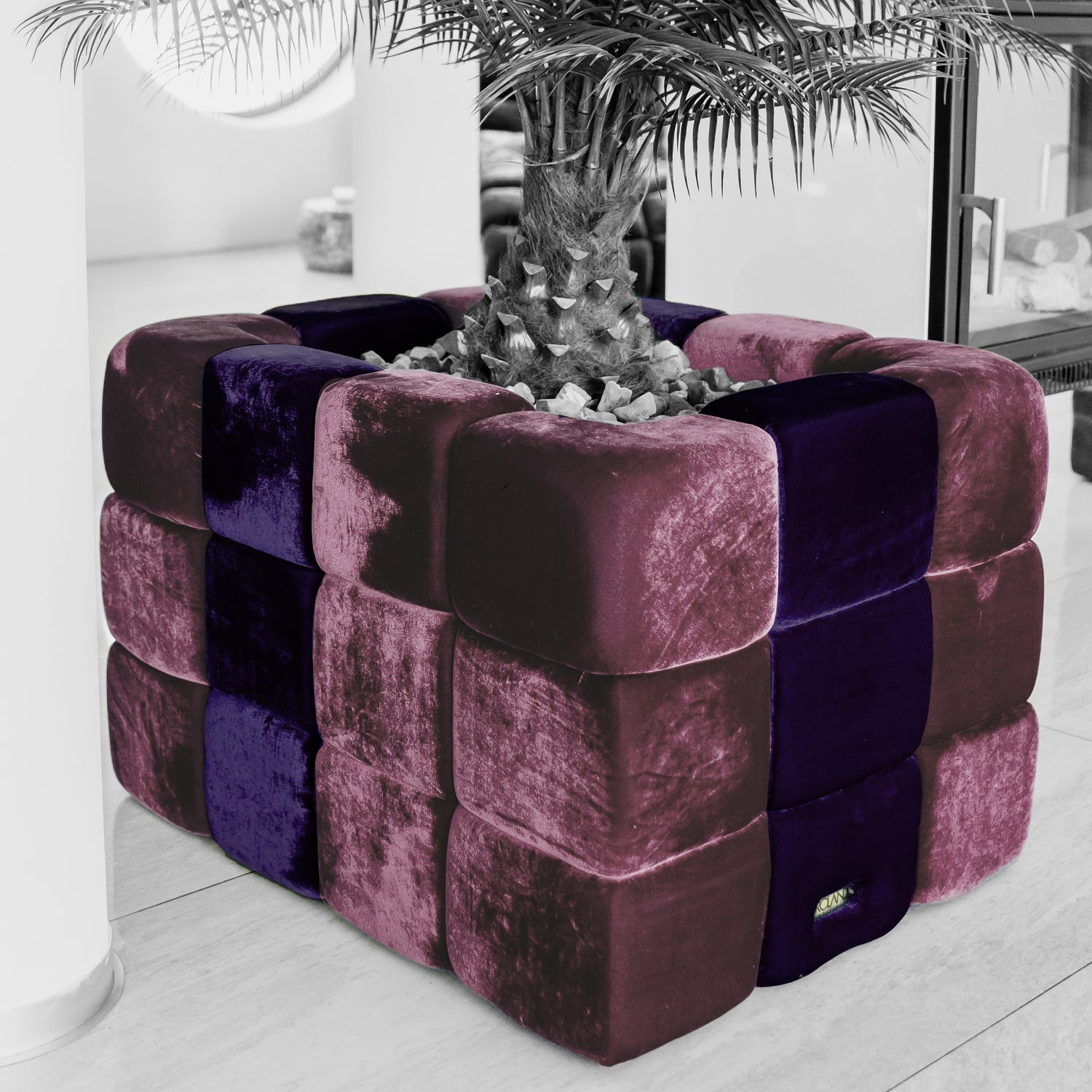 Weicher Designerpflanzkübel (Velvet) mit Lila/Pink Muster