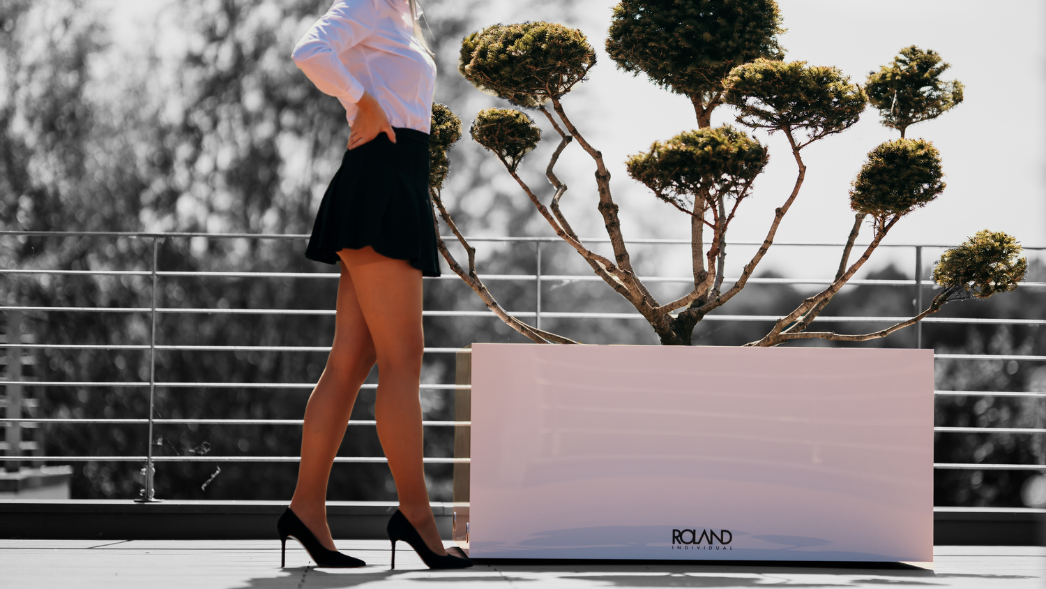 ROLAND INDIVIDUAL DESIGN PLANTER VIDEO
